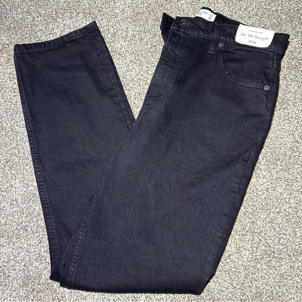 Abercrombie & Fitch The 90s Straight, Ultra High Rise, Black, Sz 29/8R - NWT